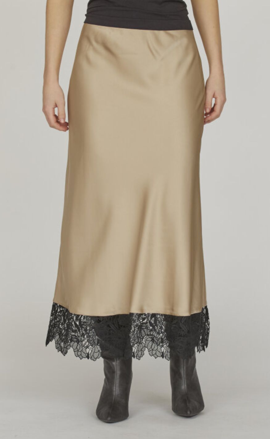 Love & Divine Nederdel - Love1118 - Beige/Black