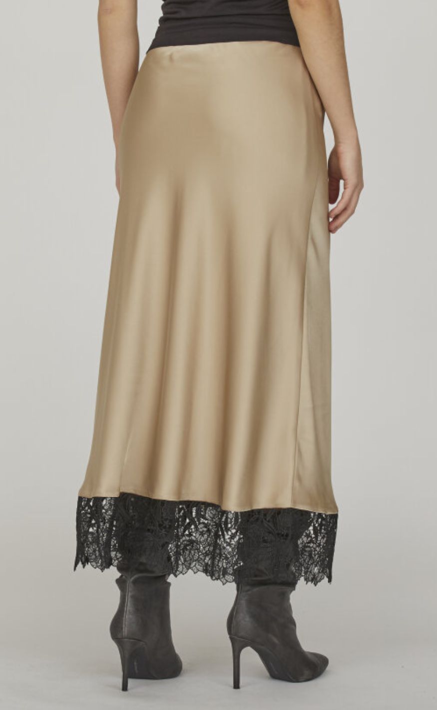 Love & Divine Nederdel - Love1118 - Beige/Black