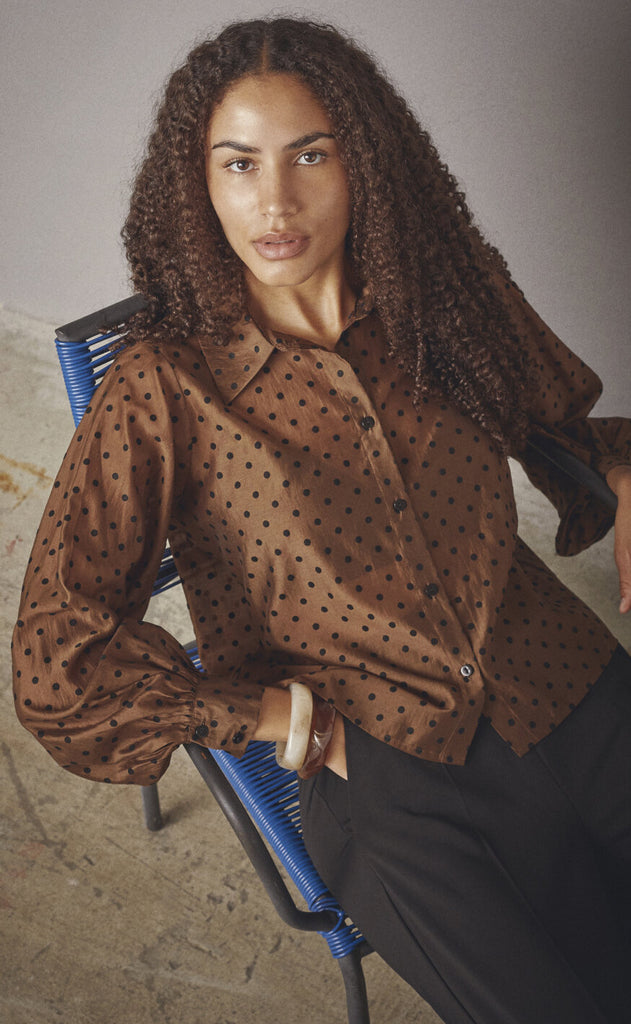 Love & Divine Skjorte - Love1206-2 - Chocolate/Dot