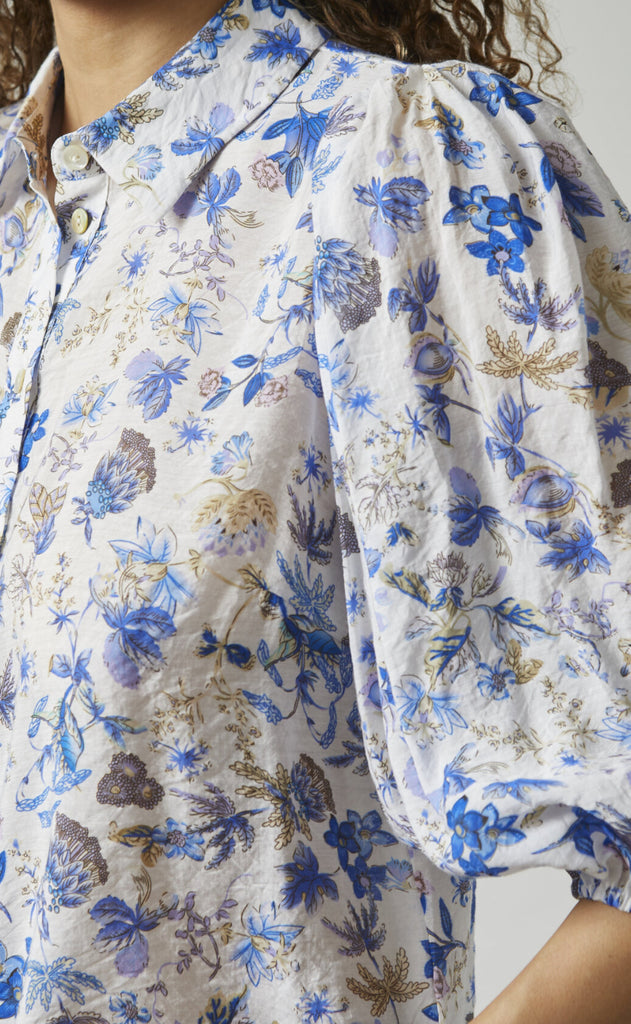 Love & Divine Skjorte - Love436-14 - Blue Flower