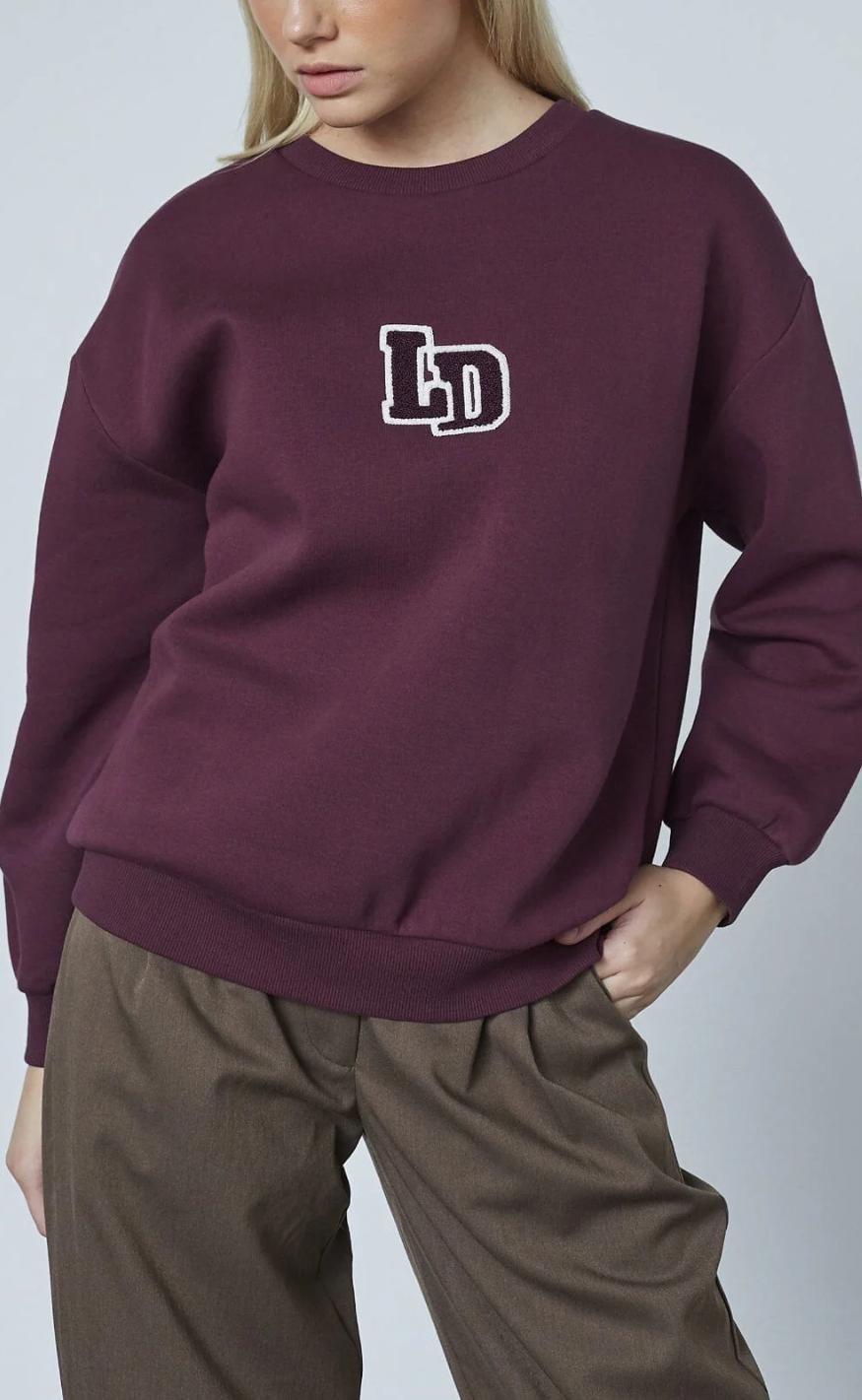 Love & Divine Sweatshirt - Love1456 - D. Bordeaux