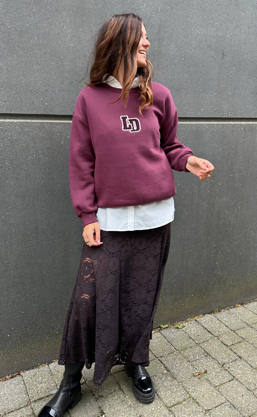 Love & Divine Sweatshirt - Love1456 - D. Bordeaux