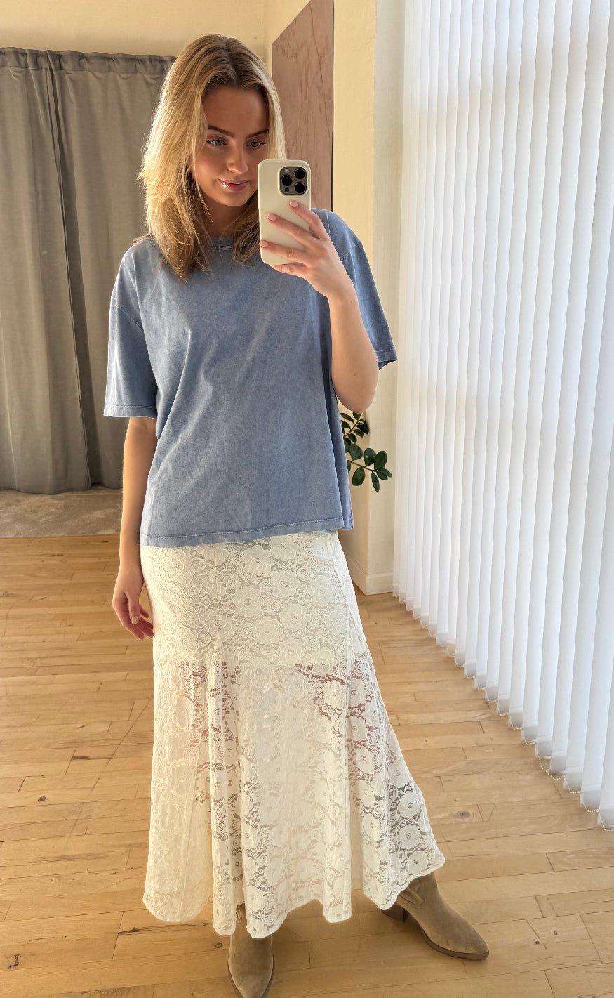Love & Divine T-shirt - Love1303-2 - Blue Wash