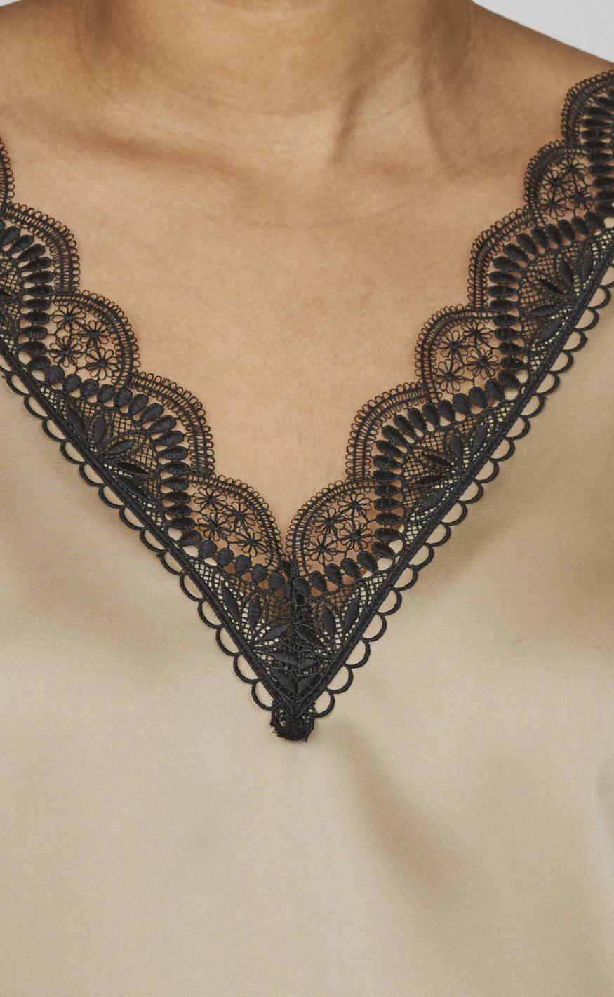 Love & Divine Top - Love1080 - Beige/Black