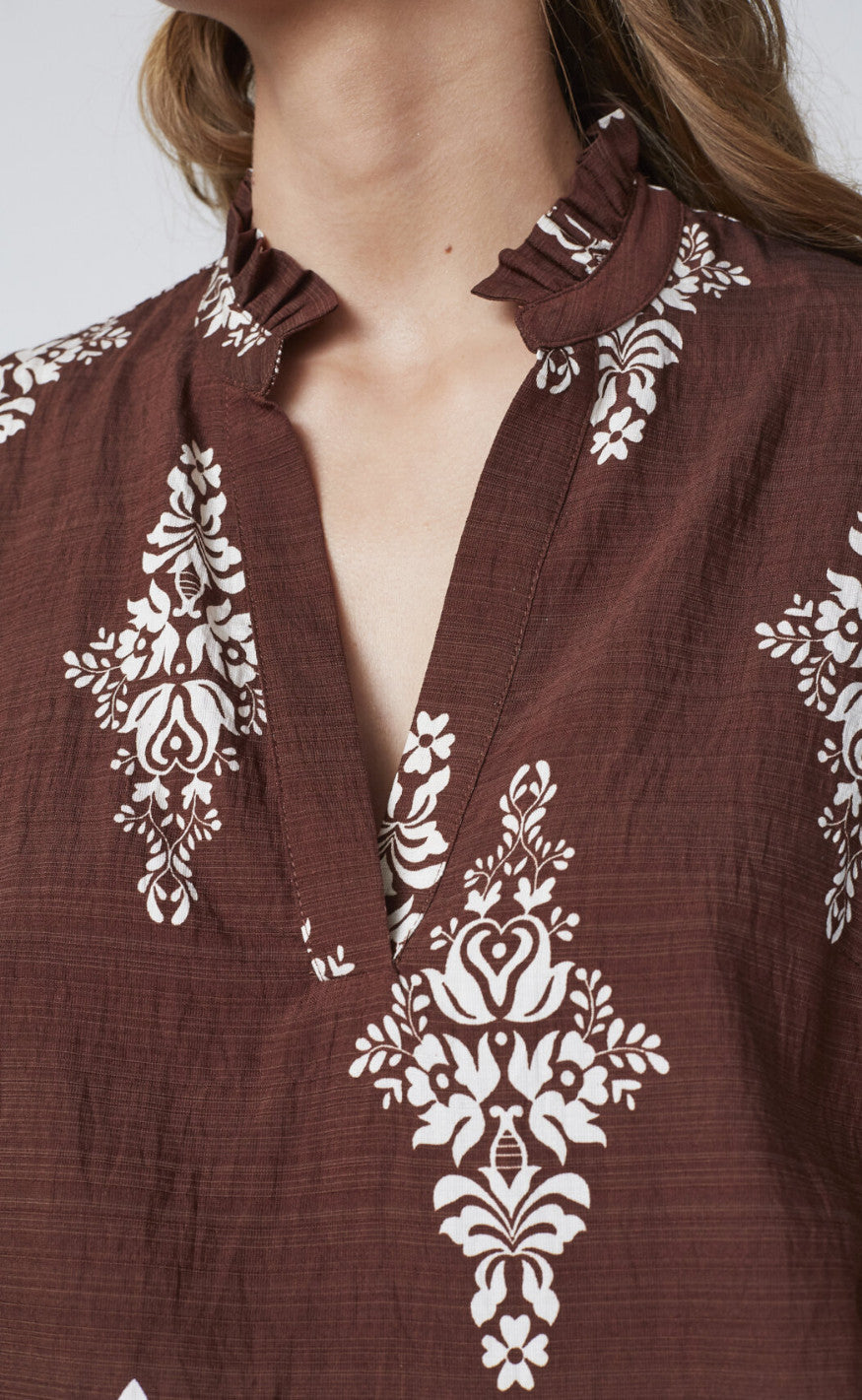 Love & Divine Top - Love1296-2 - Brown/Paisley