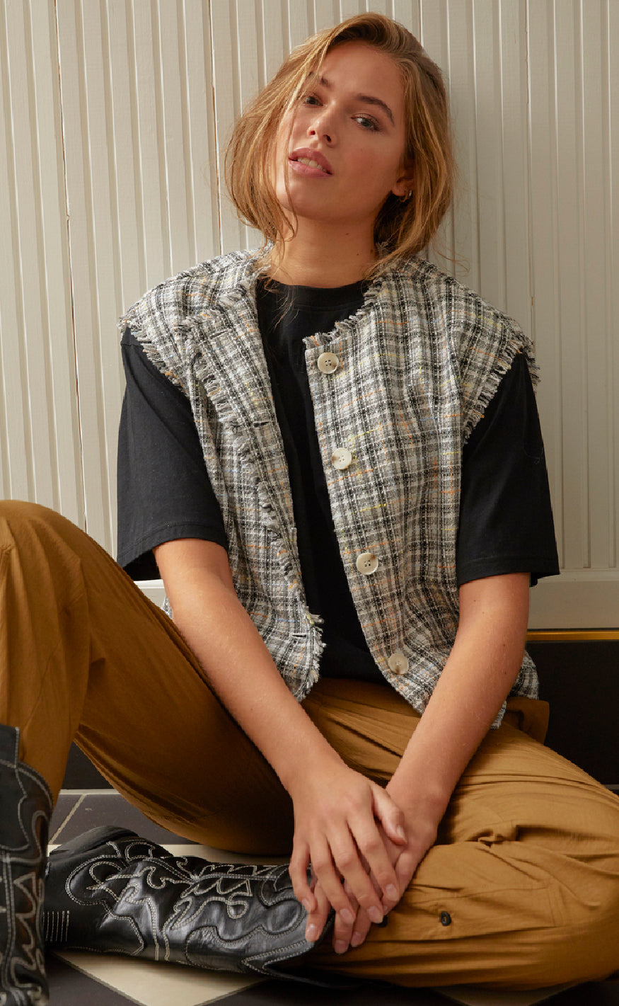 Love & Divine Vest - Love1265 - Grey Check