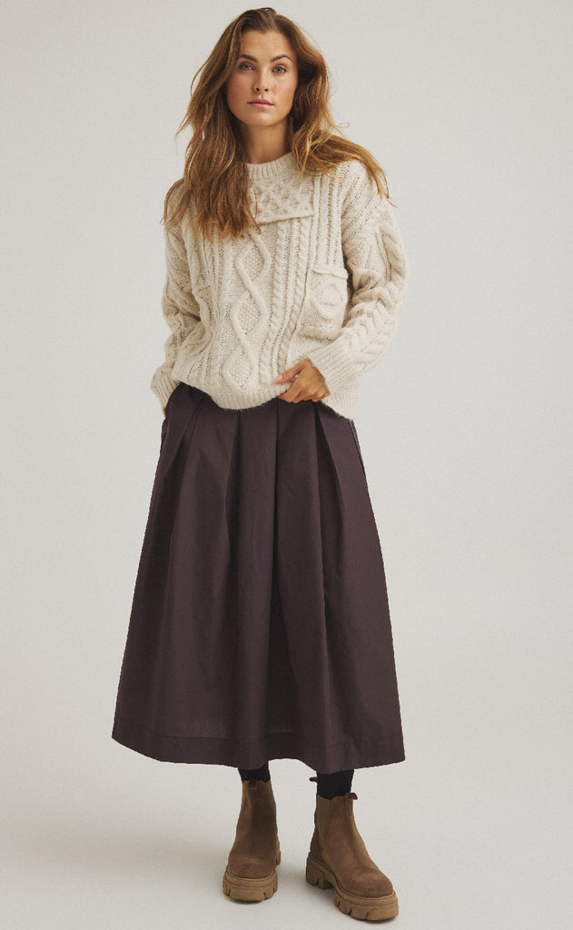 Luxzuz Strik - Jelona - Buttercream