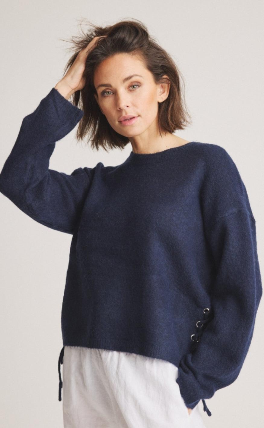 Luxzuz Striktrøje - Albertine - Navy Blue
