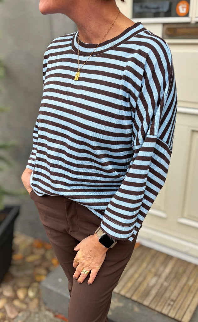 Luxzuz T-shirt - Julia - Chambray Blue