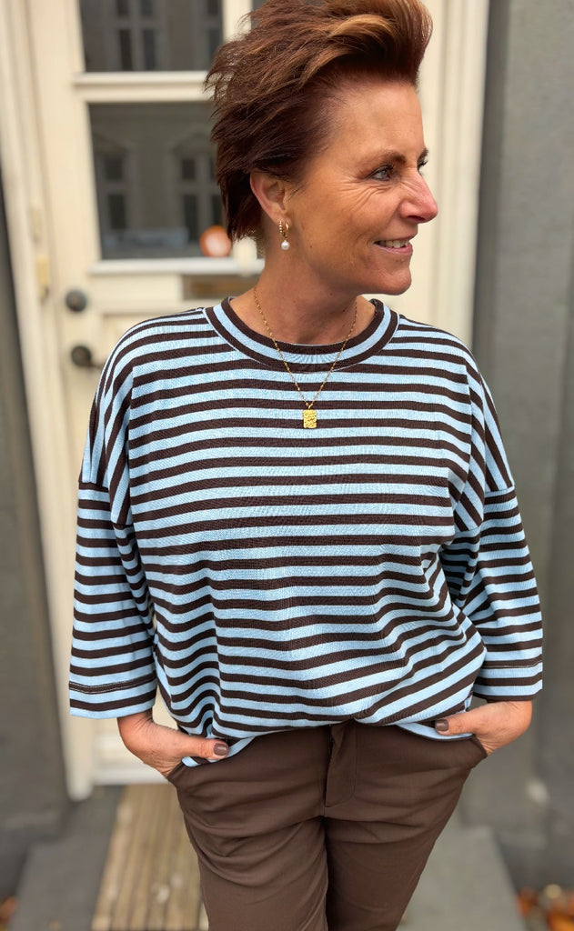 Luxzuz T-shirt - Julia - Chambray Blue