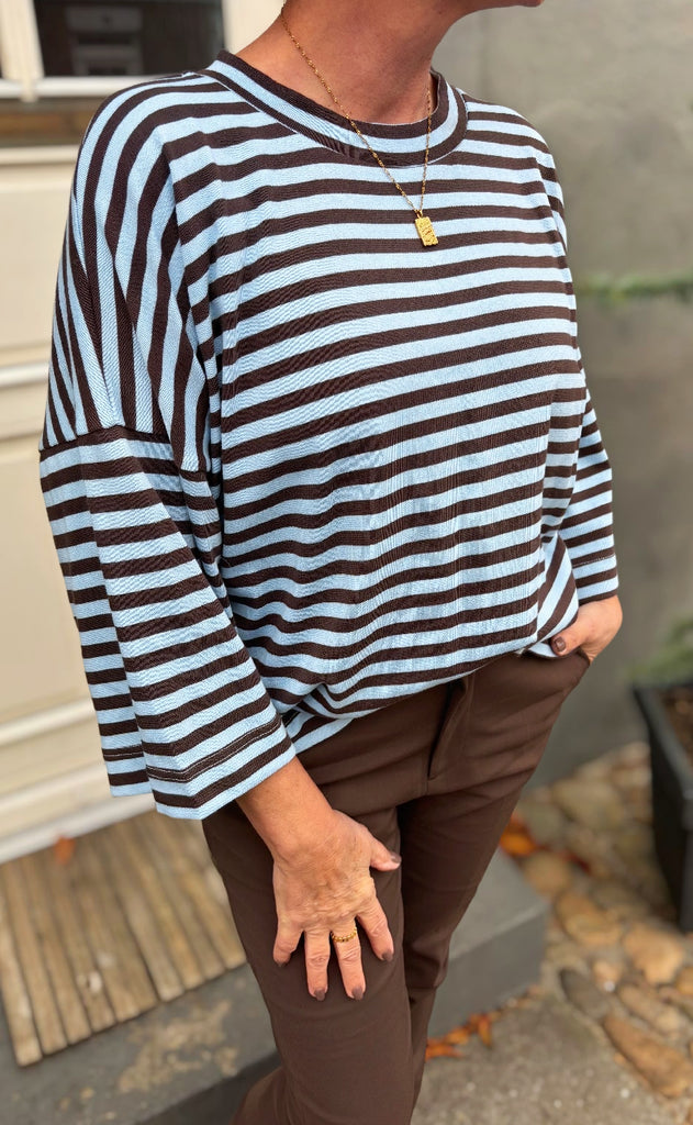 Luxzuz T-shirt - Julia - Chambray Blue