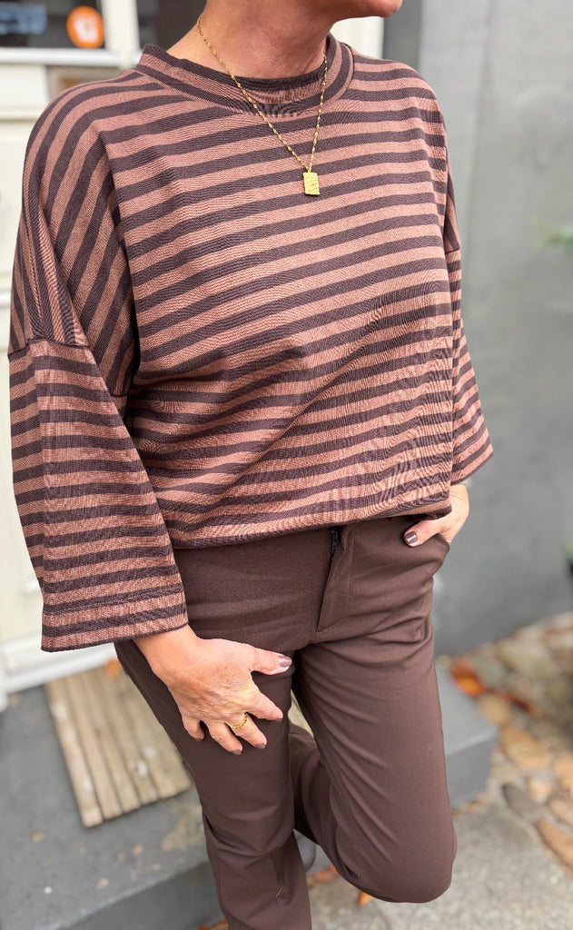 Luxzuz T-shirt - Julia - Coffee Bean