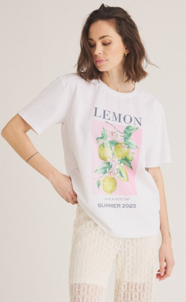 Luxzuz T-shirt - Lemo - White