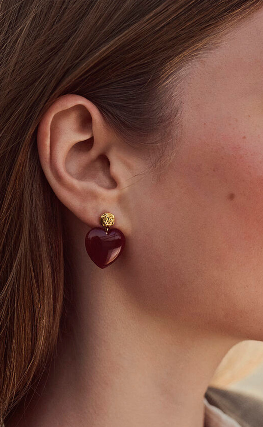 Maanesten Øreringe - Rosy Heart - Red Jade
