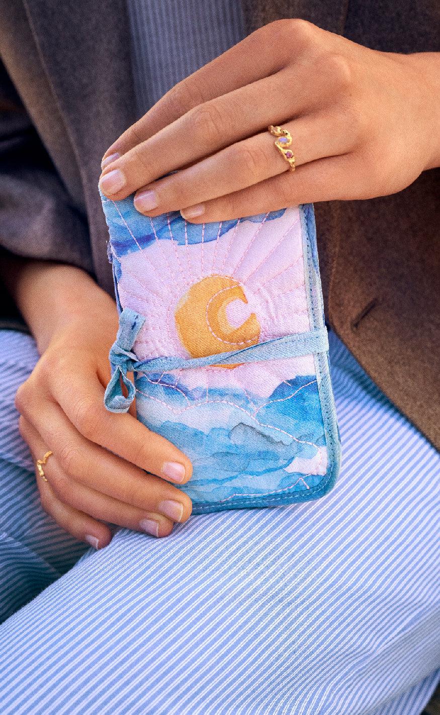 Maanesten Taske - Jewelry Clutch - Moonshine Rose