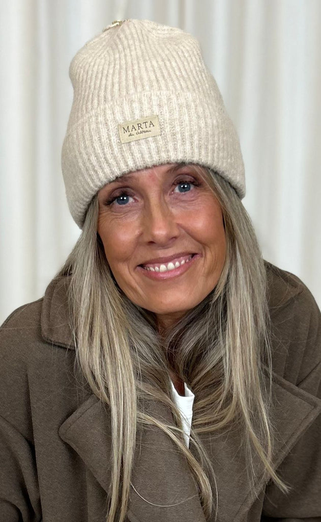 Marta Du Chateau Hue - Rib Beanie - Offwhite