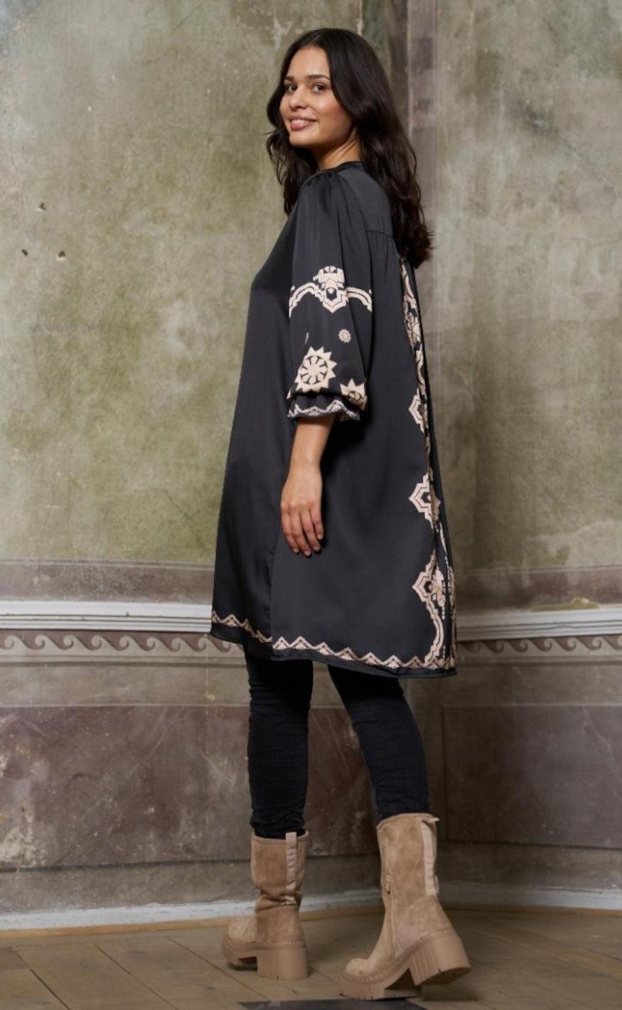 Marta Du Chateau Kjole - 3633 Pernille - Black