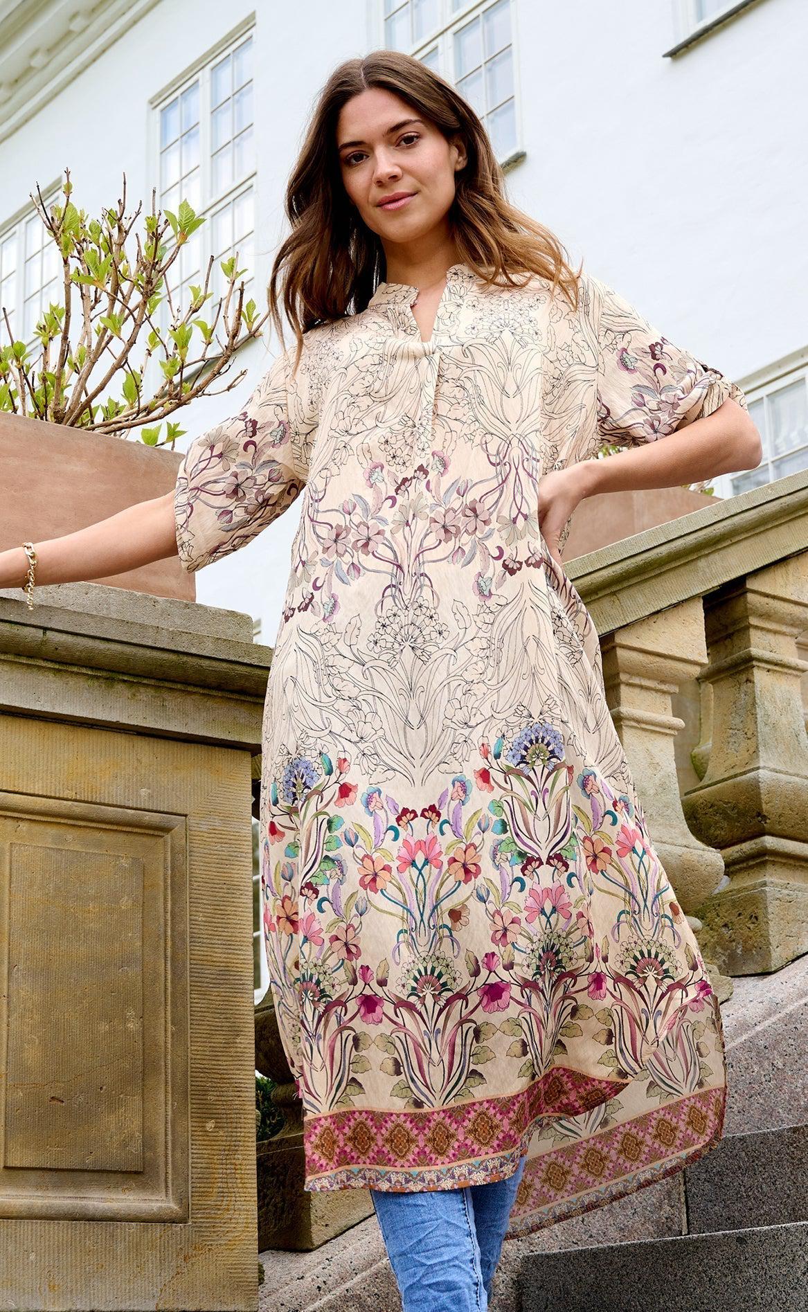 Marta Du Chateau Kjole - 5677 Helma - Beige Flower