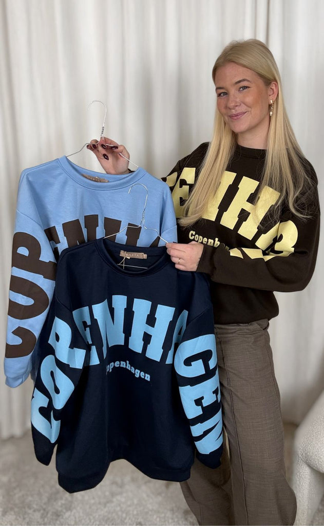 Marta Du Chateau Sweatshirt - Hibiscus - Navy/Sky