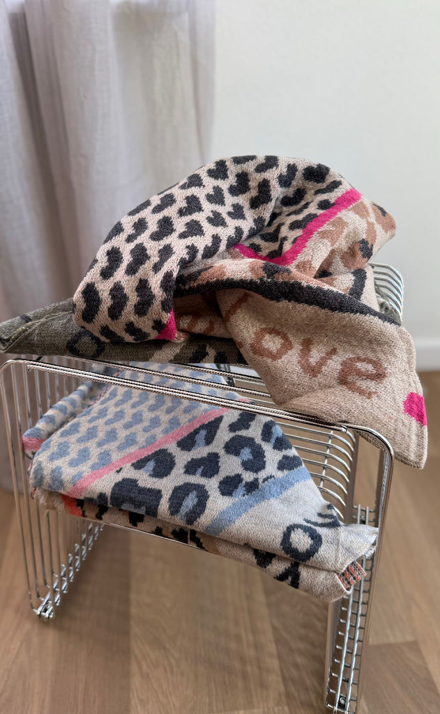 Marta Du Chateau Tørklæde - Clio - Sky Blue