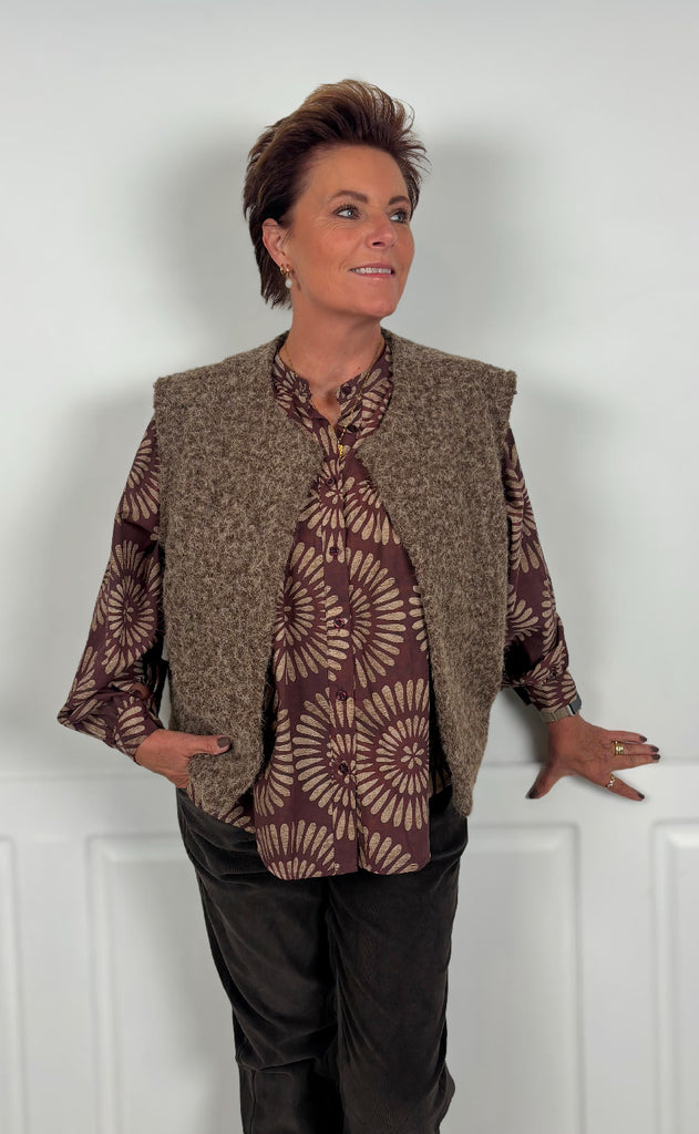 Marta Du Chateau Vest - Capella - Camello5