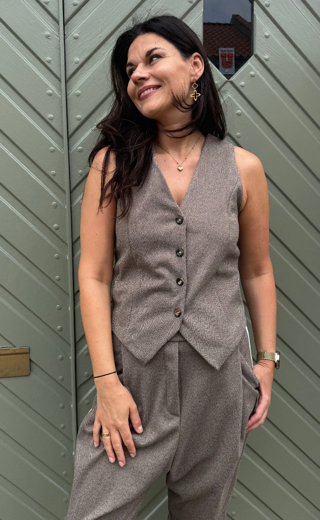 Marta Du Chateau Vest - Rainey - Brown