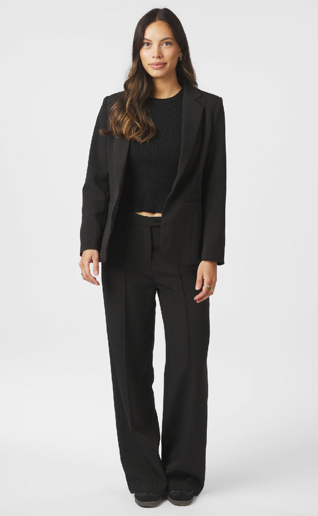 Neo Noir Blazer - Francine - Black