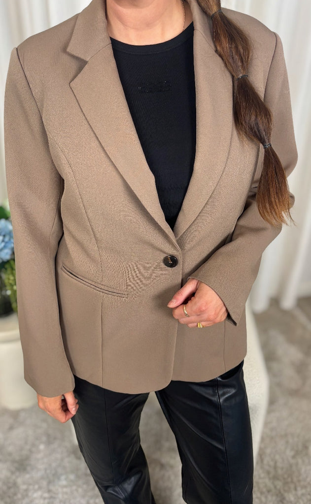 Neo Noir Blazer - Francine - Dusty Brown