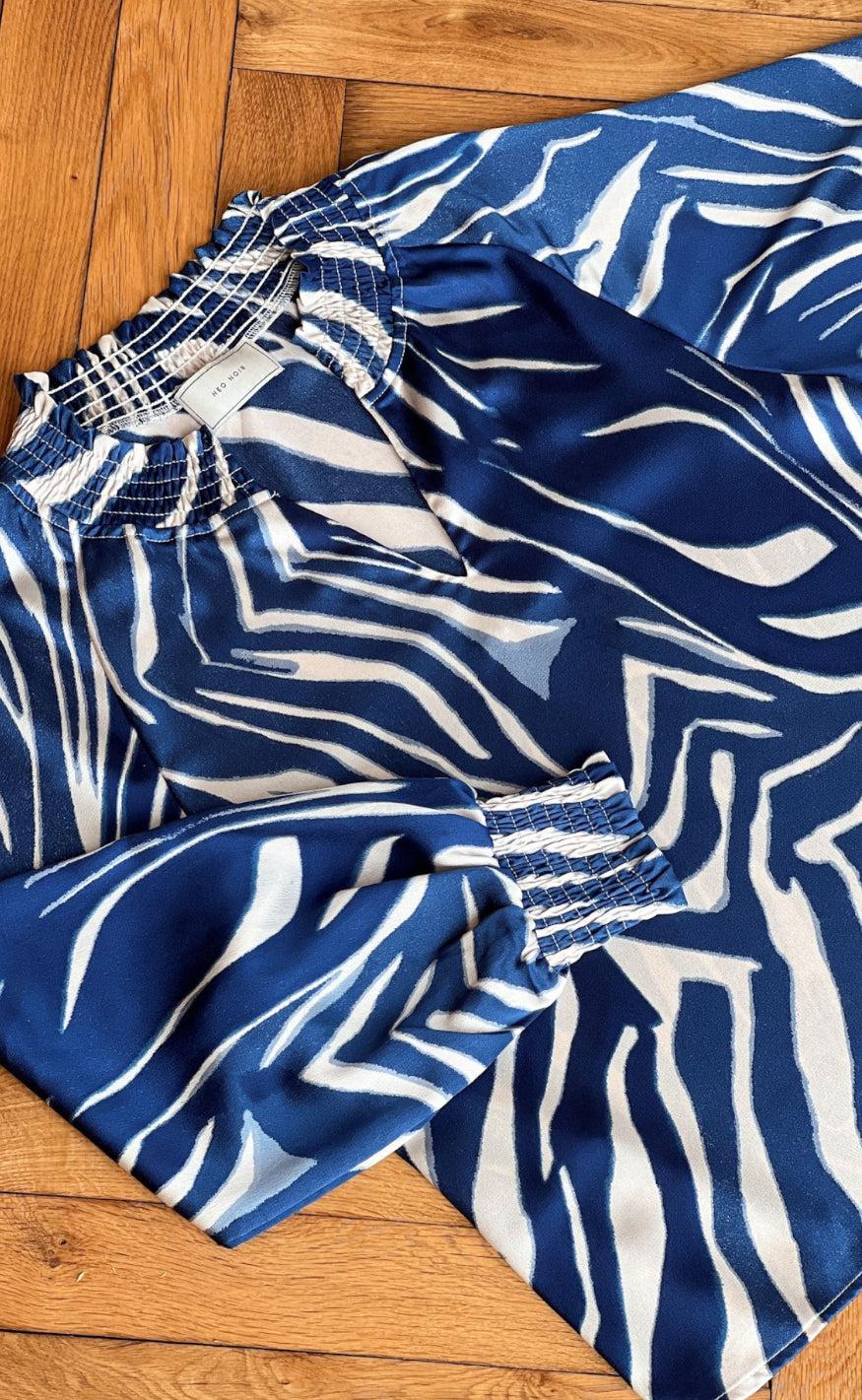Neo Noir Blouse - Stone Wave Line - Blue