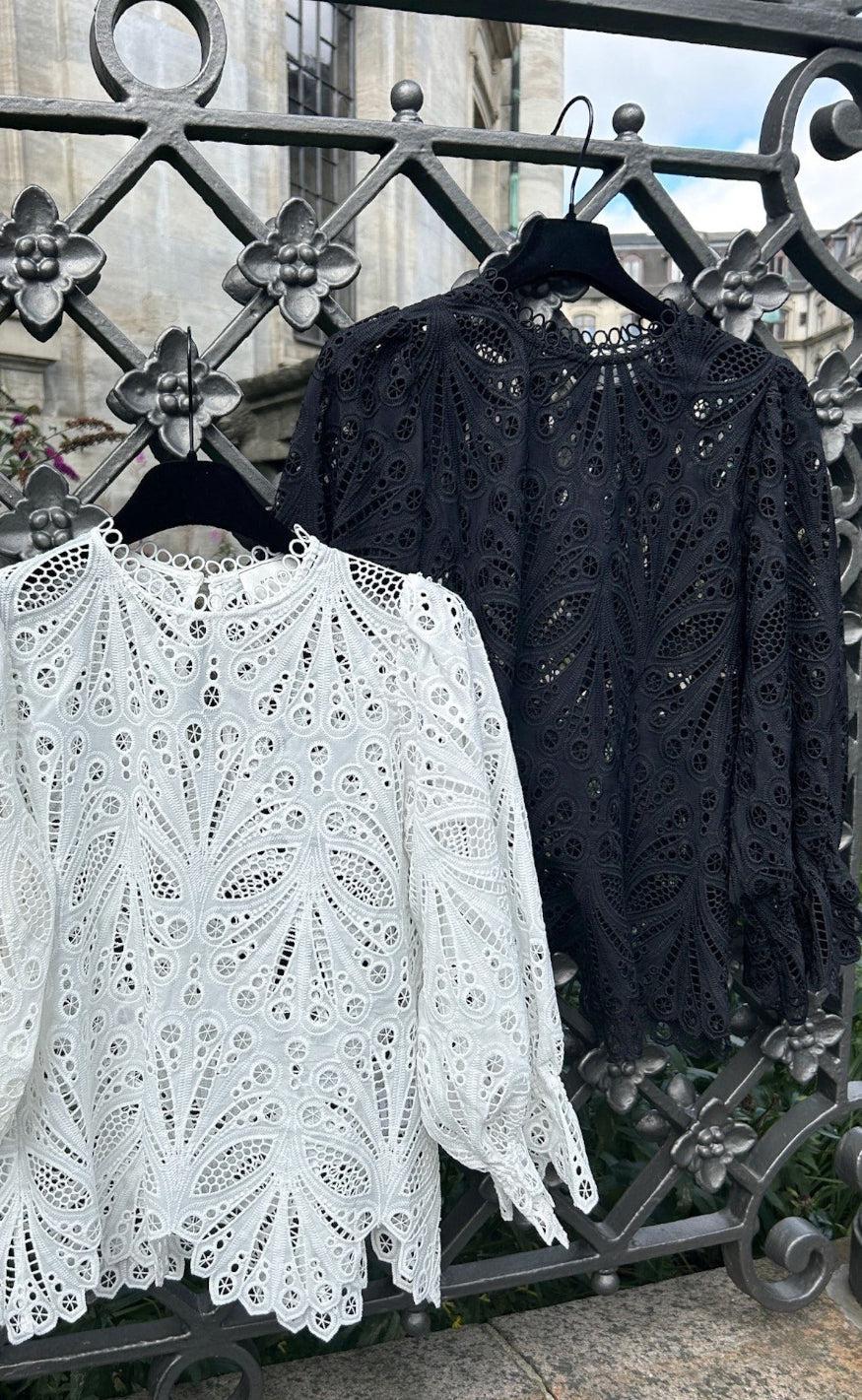Neo Noir Bluse - Adela Embroidery - Black