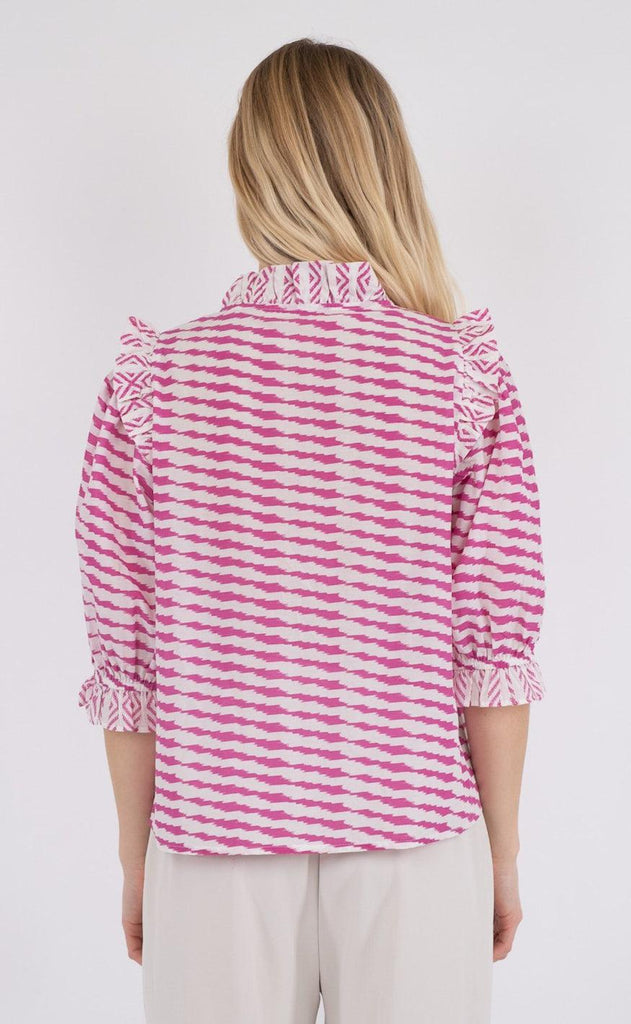 Neo Noir Bluse - Chacha Graphic - Pink