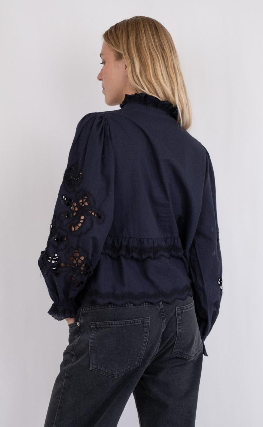 Neo Noir Bluse - Kimmo Embroidery - Black