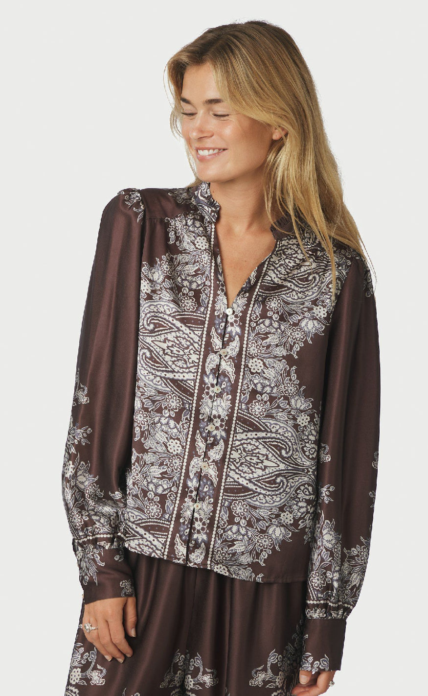 Neo Noir Bluse - Massima Paisley - Dark Brown