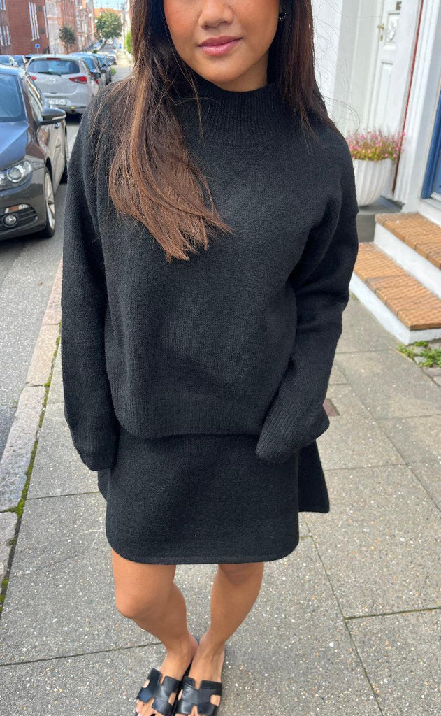 Neo Noir Bluse - Paulina - Black