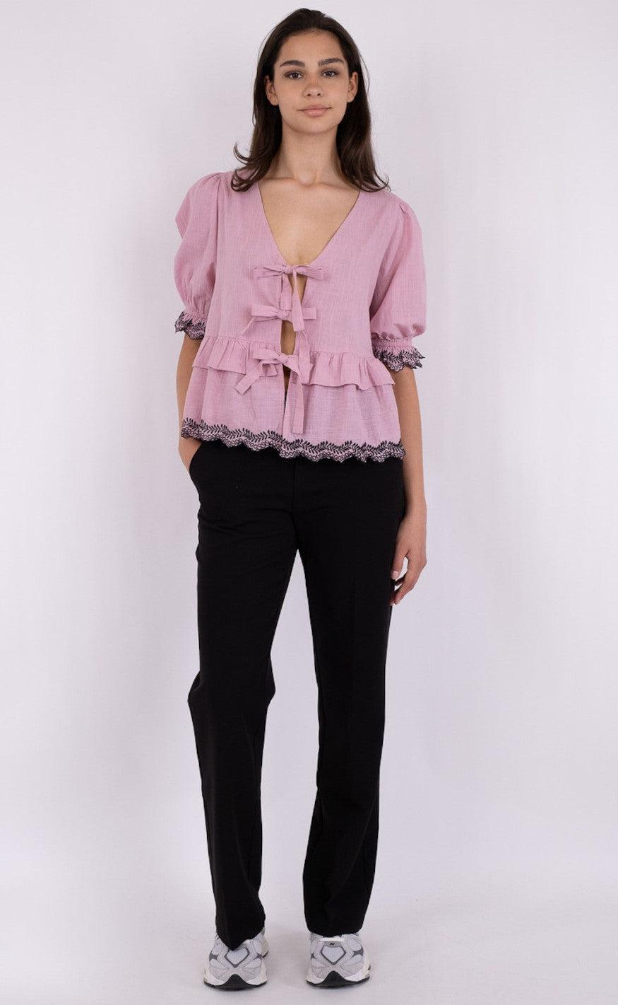 Neo Noir Bluse - Raya Embroidery - Powder