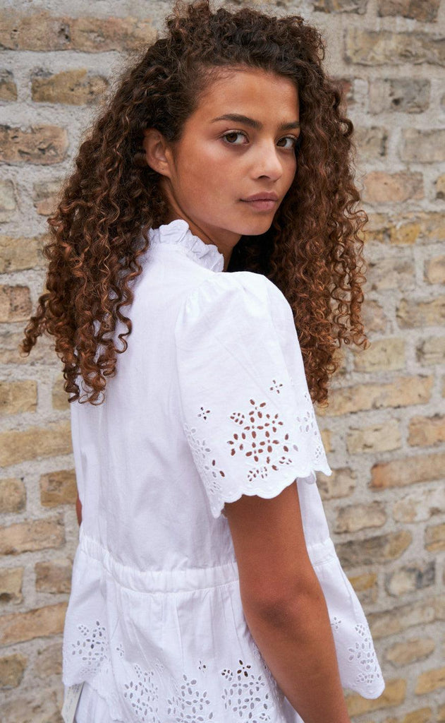 Neo Noir Bluse - Satsi Embroidery - White