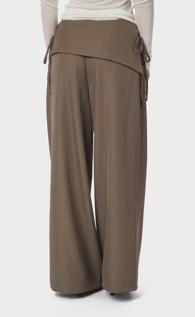 Neo Noir Bukser - Deani Fold - Taupe