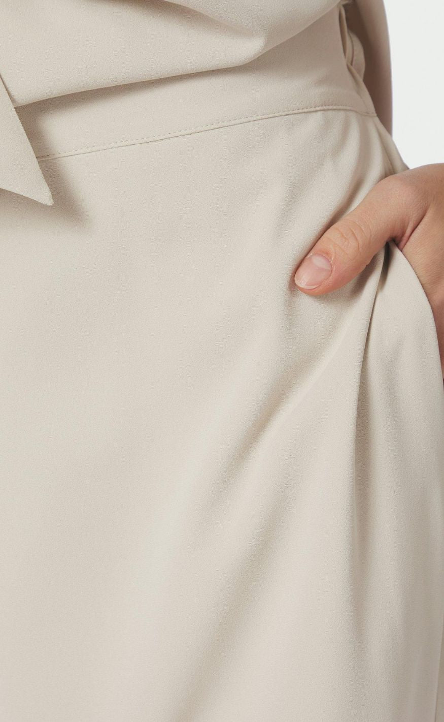 Neo Noir Bukser - Lunet Crepe - Ivory