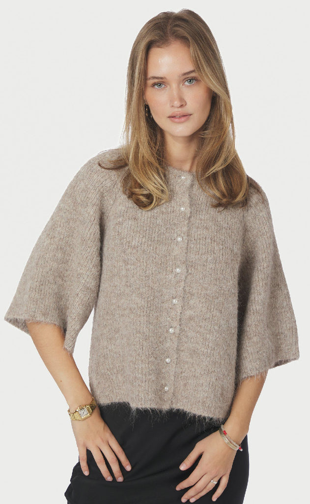 Neo Noir Cardigan - Amaya Fluffy - Beige Melange