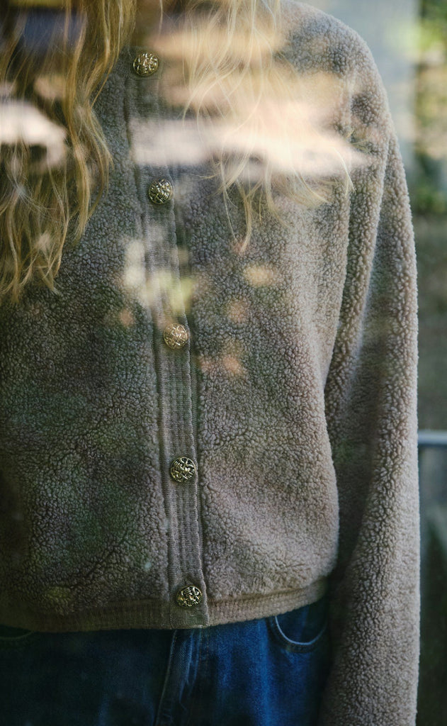 Neo Noir Cardigan - Limo Fluffy - Dark Sand