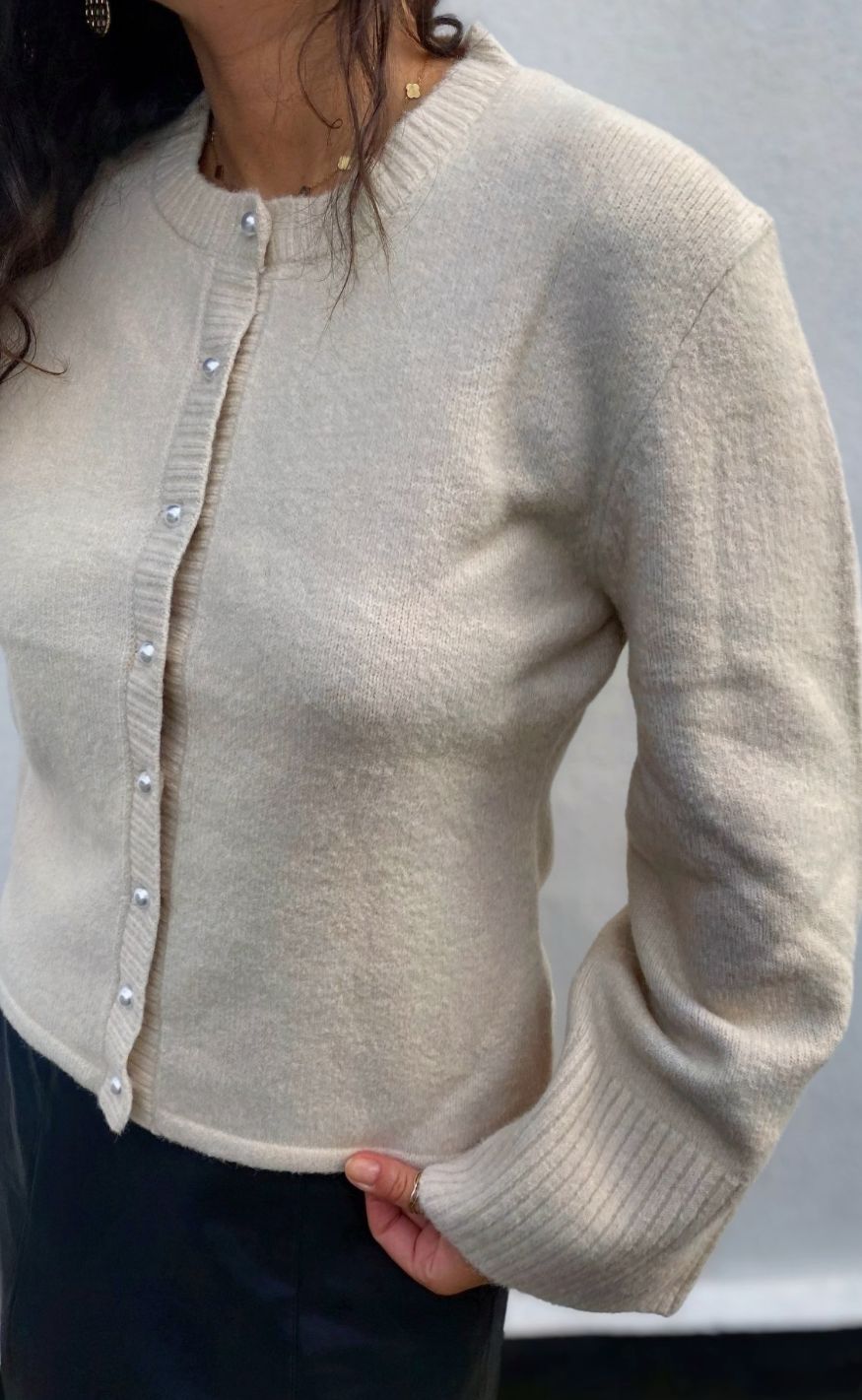Neo Noir Cardigan - Mixie - Ivory