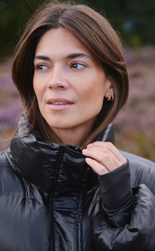 Neo Noir Jakke - Rhea Shiny Puffer - Black