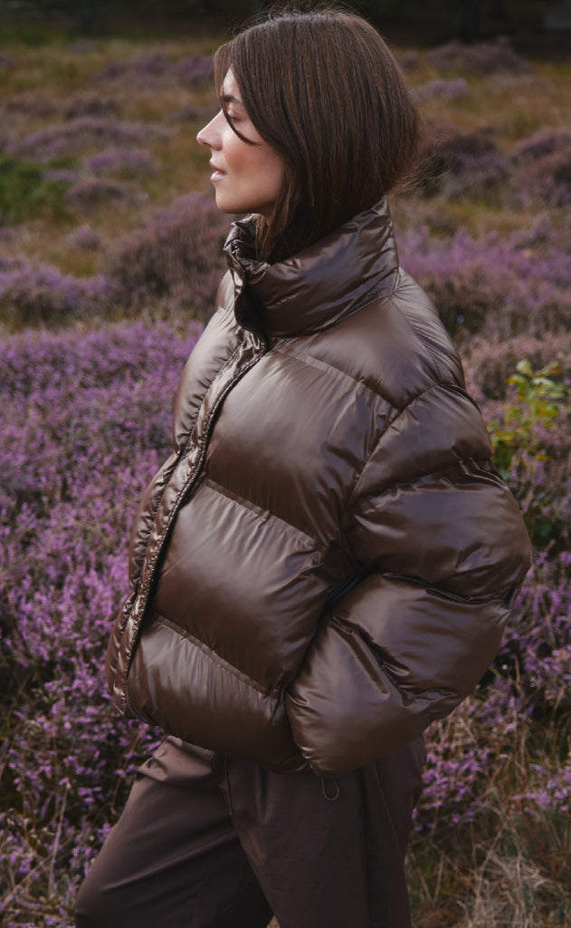 Neo Noir Jakke - Rhea Shiny Puffer - Dark Brown