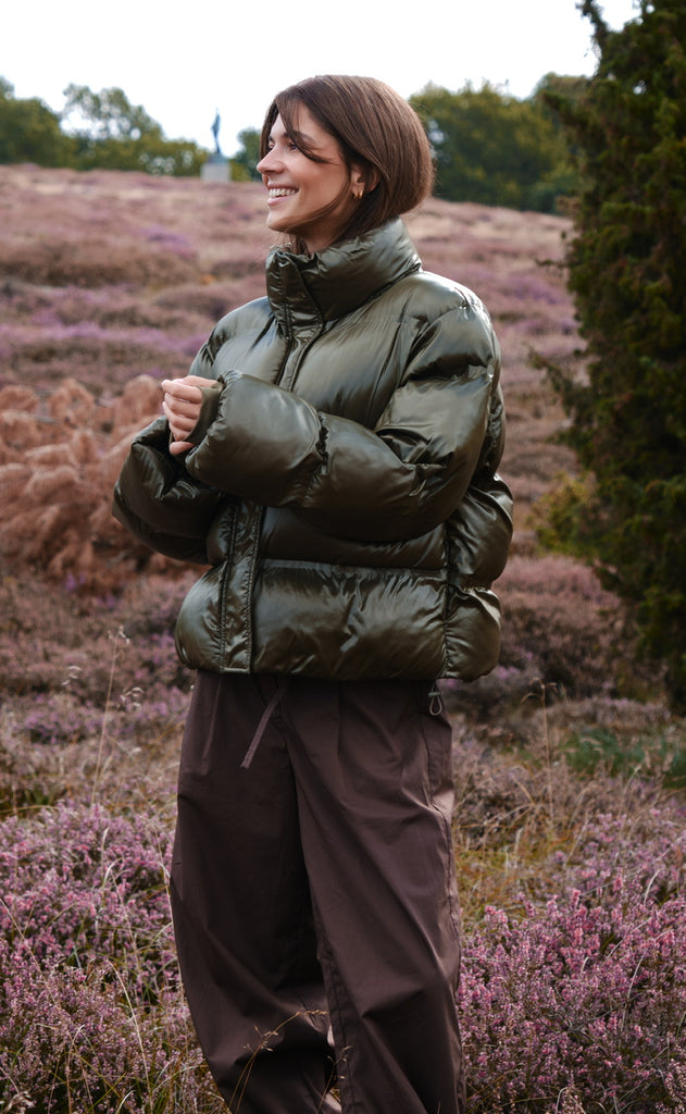 Neo Noir Jakke - Rhea Shiny Puffer - Olive