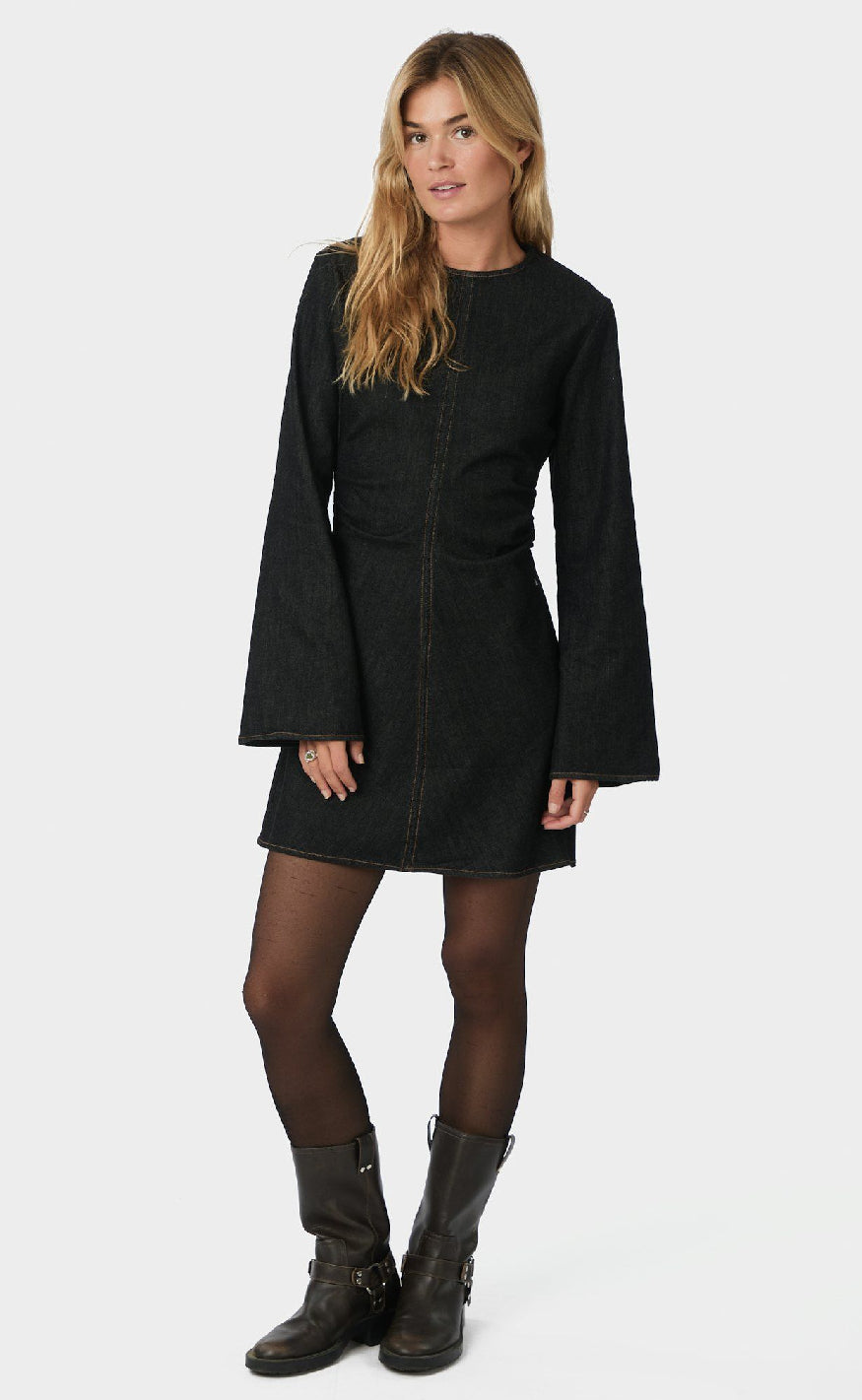 Neo Noir Kjole - Jumari Denim - Black
