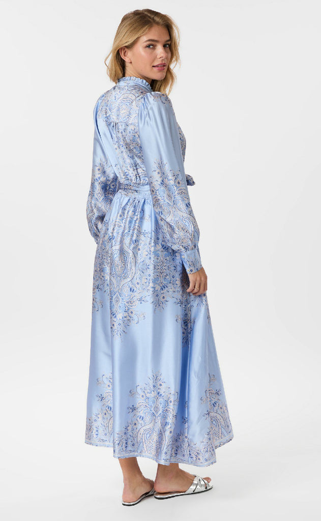 Neo Noir Kjole - Nova Paisley Border - Light Blue