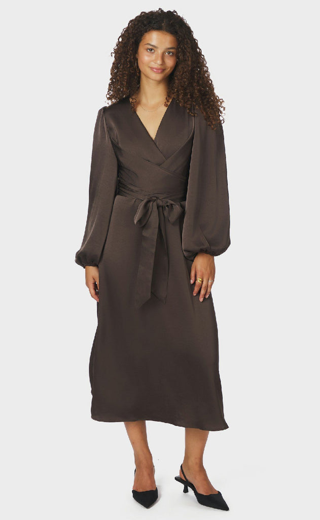 Neo Noir Kjole - Rimini Heavy Sateen - Dark Brown