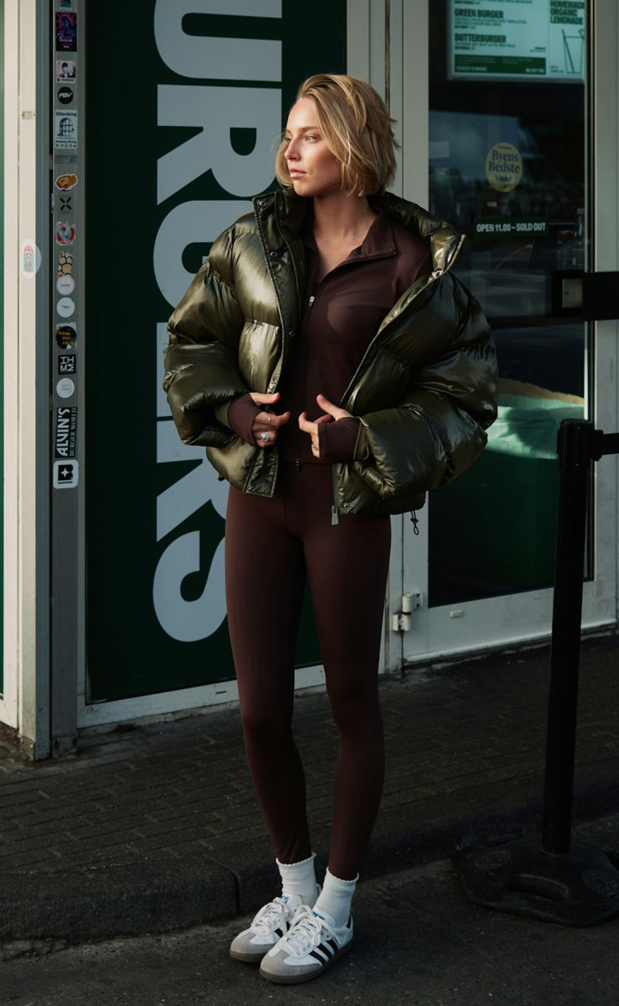 Neo Noir Leggings - Vesta - Chocolate Brown