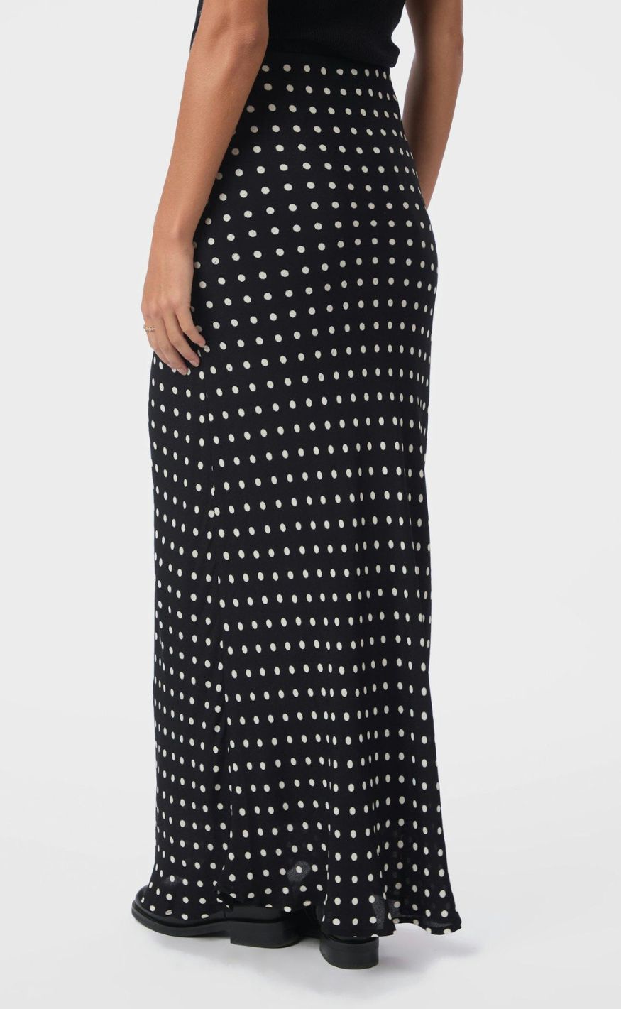 Neo Noir Nederdel - Viso Crepe Dot - Black
