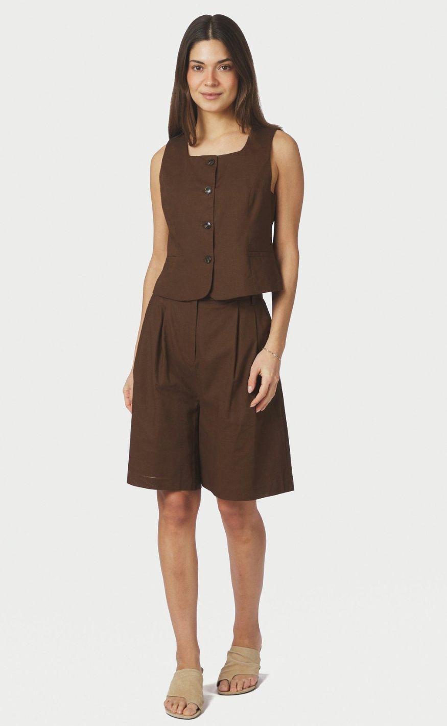 Neo Noir Shorts - Nika Linen - Dark Brown